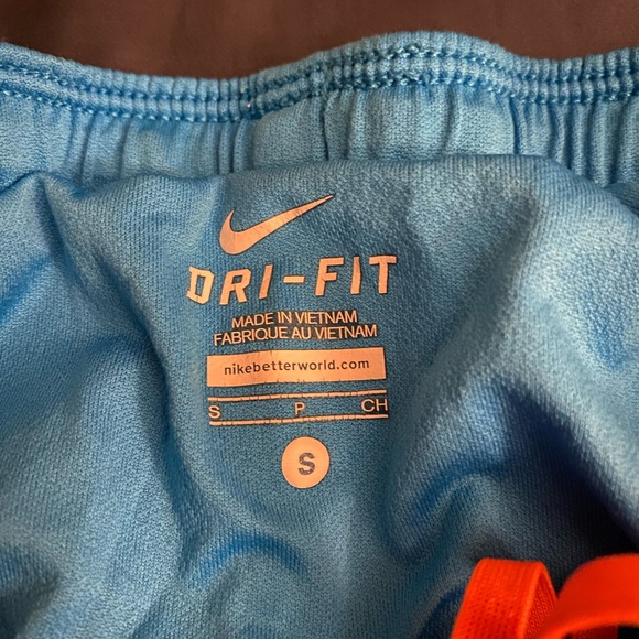 Nike Dri-Fit shorts - Picture 3 of 3